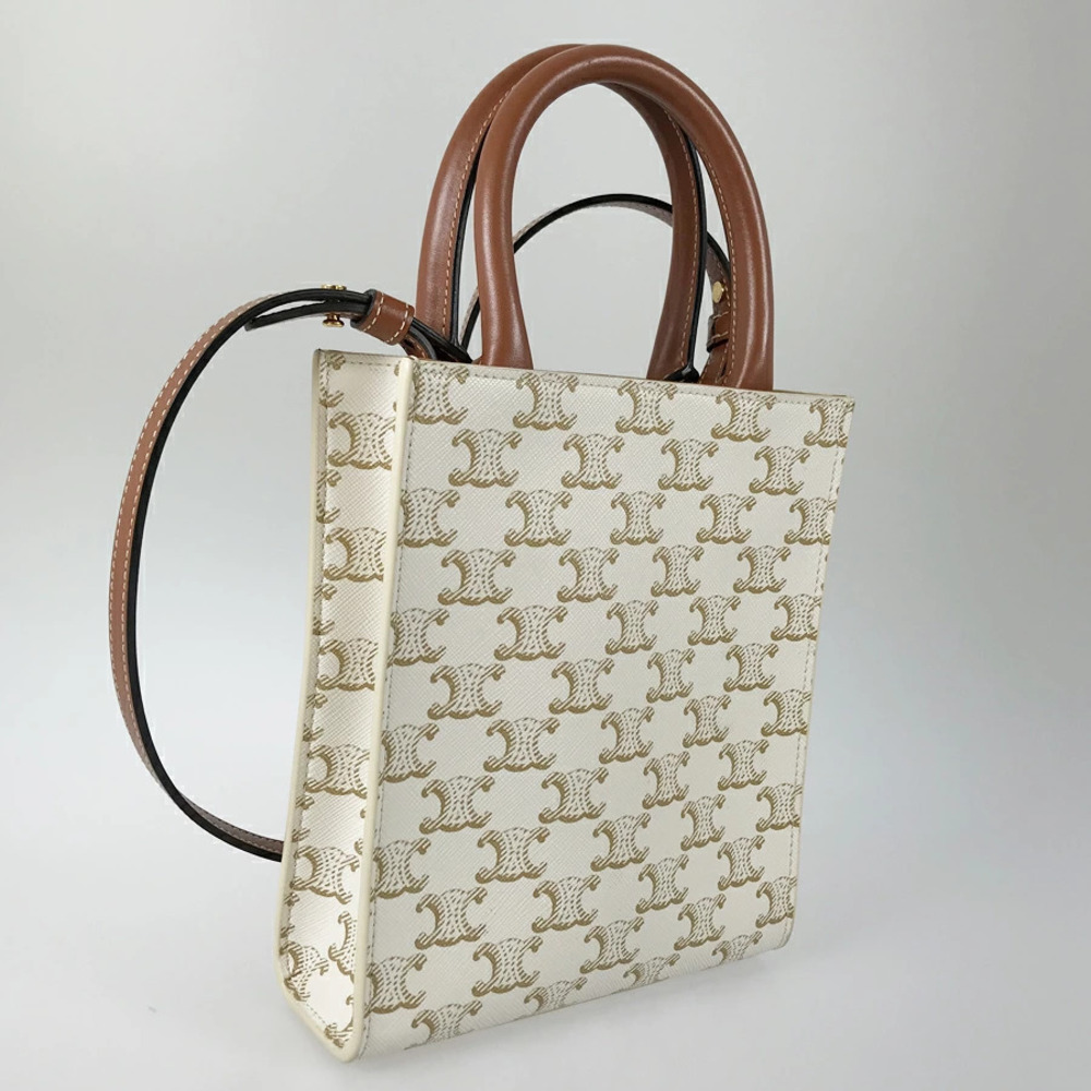 Celine Handbag Cabas Triomphe Vertical Black